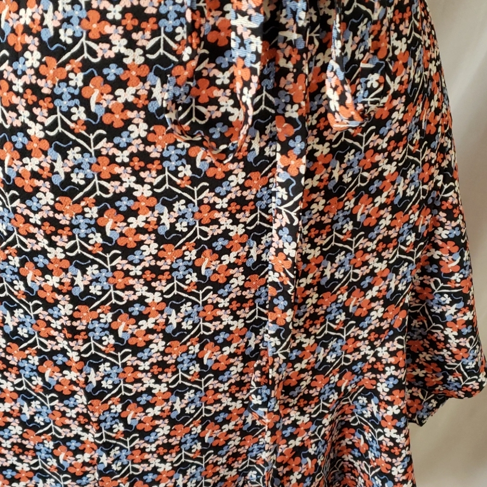 Max Studio Patterned Ruffle Wrap Midi Dress - Picture 2 of 12
